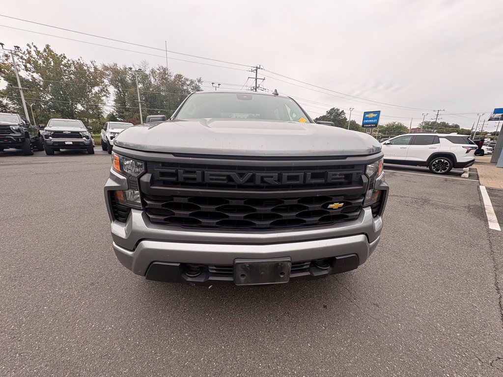 Used 2024 Chevrolet Silverado 1500 Custom AWD/4WD image 3