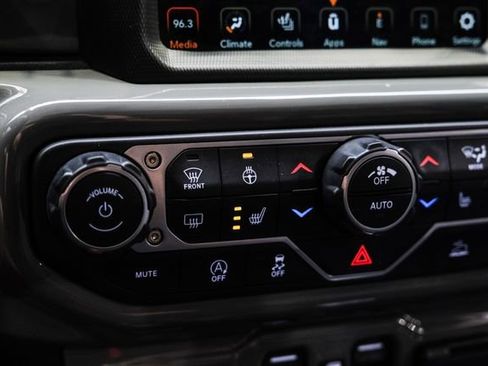 Used 2021 Jeep Wrangler Unlimited Sport image 64