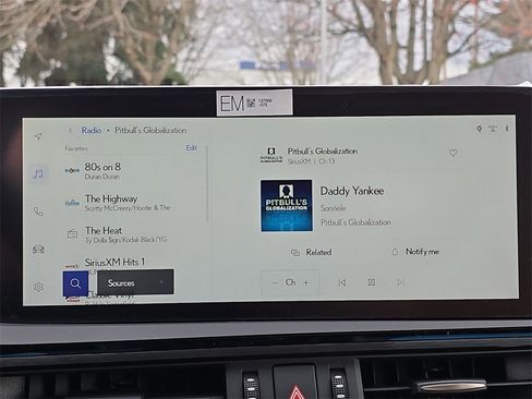 New 2025 Lexus ES 300h w/ Luxury Package image 21