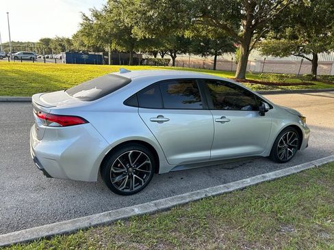 Used 2021 Toyota Corolla SE FWD image 6