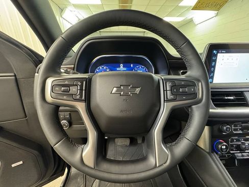 Used 2023 Chevrolet Tahoe Z71 w/ Luxury Package AWD/4WD image 40