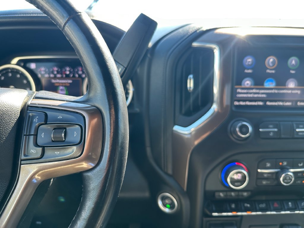 Used 2022 Chevrolet Silverado 2500 High Country w/ Z71 Off-Road Package AWD/4WD image 16