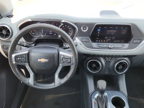 Used 2021 Chevrolet Blazer LT AWD/4WD image 27