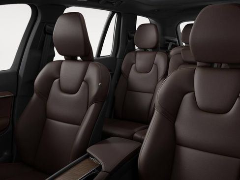 Certified 2023 Volvo XC90 B6 Plus w/ Protection Package AWD/4WD image 7