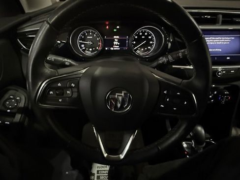 Used 2023 Buick Encore GX Select w/ Sport Touring Package image 17