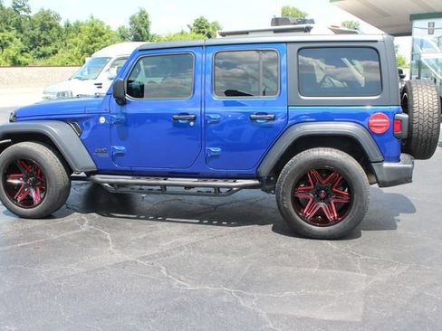 Used 2019 Jeep Wrangler Unlimited Sport S AWD/4WD image 11