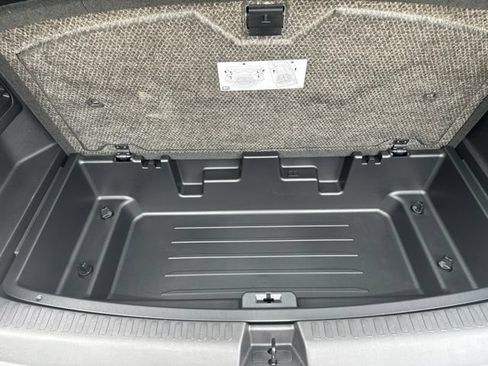 Used 2025 Buick Enclave Avenir w/ Super Cruise Package AWD/4WD image 69