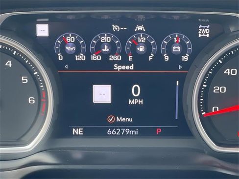 Used 2020 Chevrolet Silverado 1500 High Country image 14