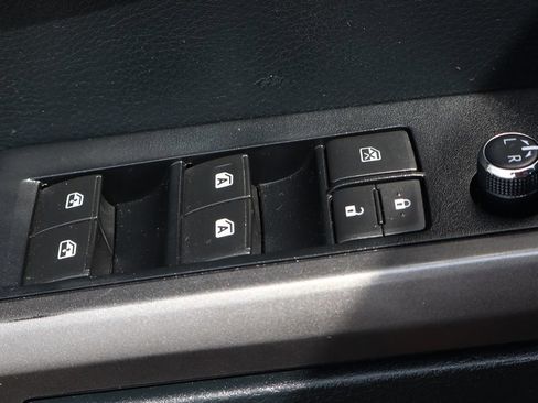 Used 2017 Toyota Tacoma TRD Pro AWD/4WD image 18