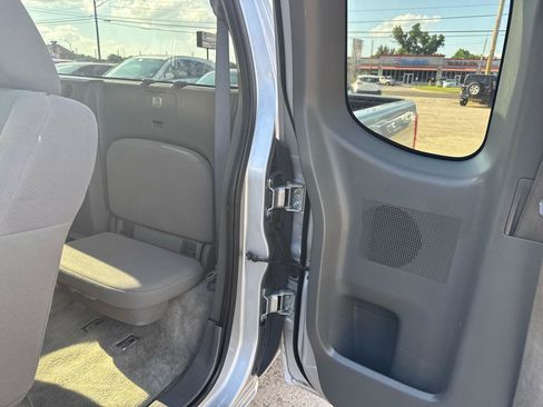 Used 2015 Nissan Frontier S RWD image 15
