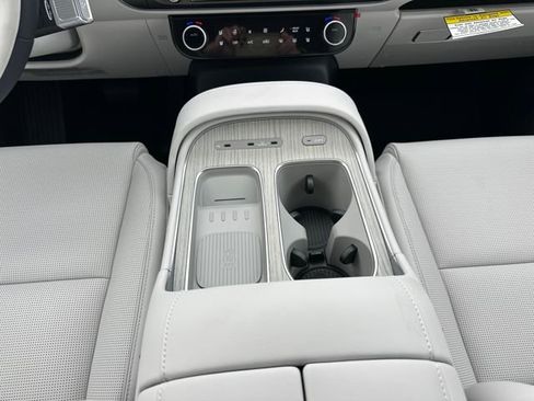 New 2026 Hyundai Palisade Calligraphy AWD/4WD image 33