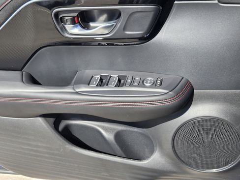 Certified 2025 Acura ADX A-Spec image 23