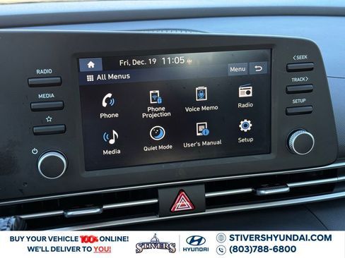 Certified 2025 Hyundai Elantra SE image 30