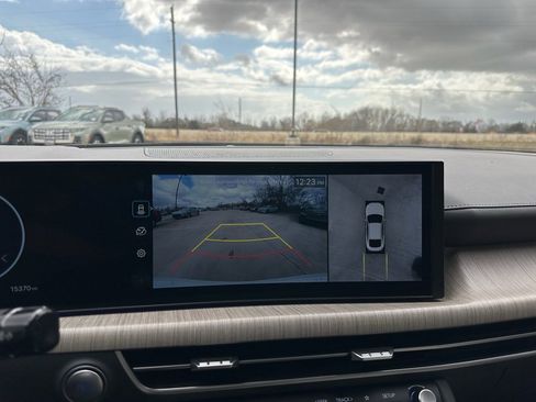 Used 2024 Hyundai Sonata Limited image 19