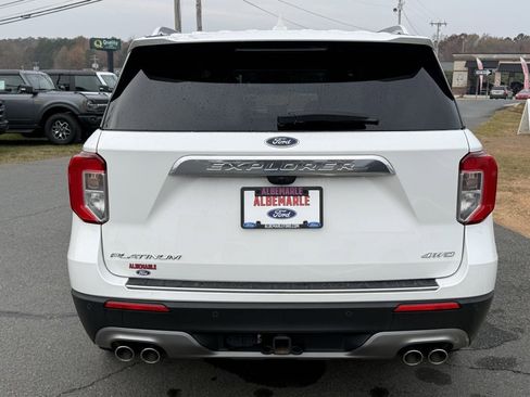 Used 2021 Ford Explorer Platinum w/ Equipment Group 601A image 4