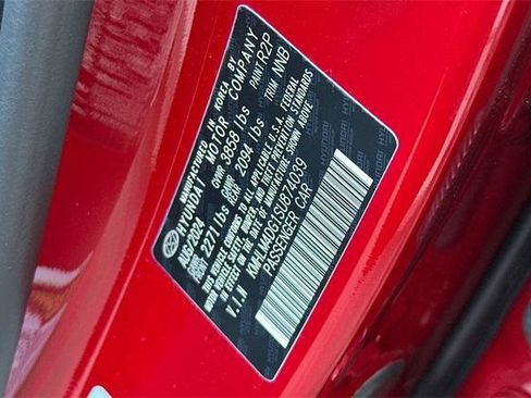 Certified 2025 Hyundai Elantra Sport image 28