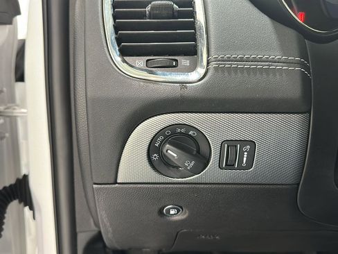 Used 2018 Dodge Durango SRT w/ SRT Interior Appearance Group image 17