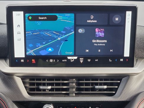 Used 2025 Ford Explorer ST image 17