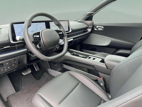 New 2025 Hyundai Ioniq 6 Limited image 14