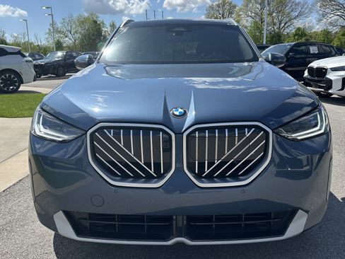 Certified 2025 BMW X3 xDrive30i AWD/4WD image 3