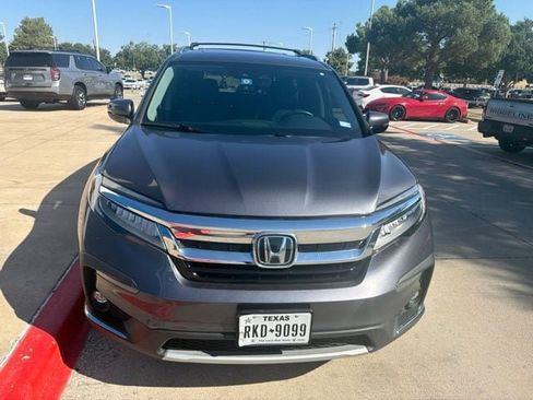 Used 2022 Honda Pilot Touring image 8