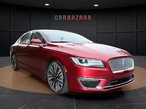 Used 2017 Lincoln MKZ Reserve image 2