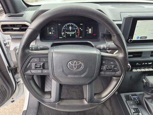 Used 2024 Toyota Tacoma SR5 AWD/4WD image 19