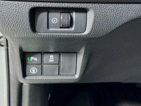 Used 2022 Honda Civic Touring image 10