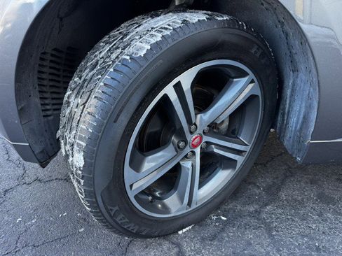 Used 2017 Jaguar F-PACE R-Sport image 38