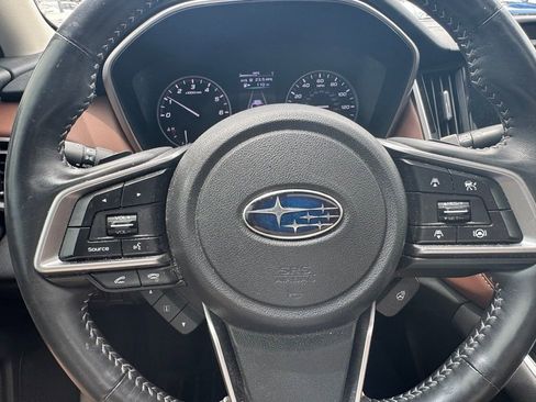 Used 2022 Subaru Outback Touring XT AWD/4WD image 27
