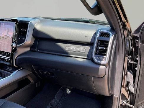 Used 2025 RAM 1500 Big Horn AWD/4WD image 18