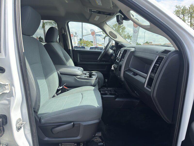 Used 2016 RAM 2500 Tradesman w/ Chrome Appearance Group AWD/4WD image 45