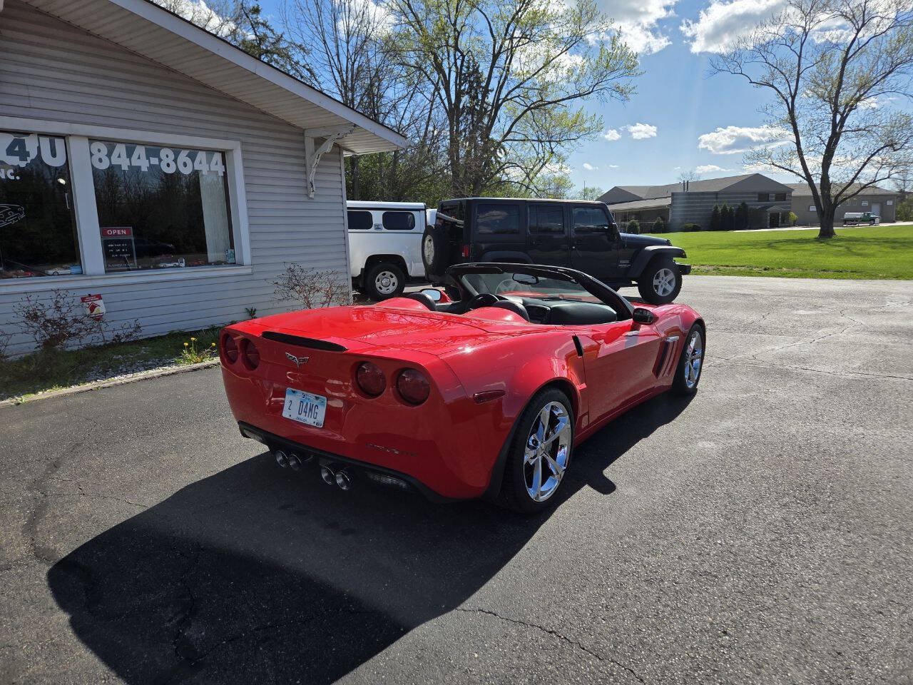 Used 2010 Chevrolet Corvette Grand Sport RWD image 8