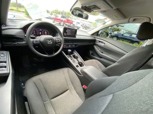 Used 2023 Honda Accord LX image 20