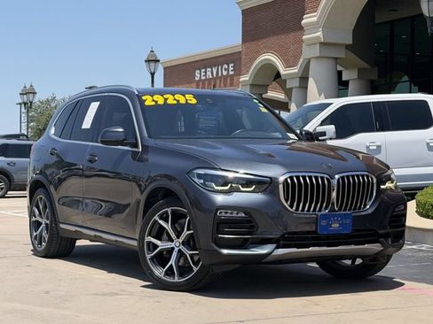 Used 2019 BMW X5 xDrive40i w/ Convenience Package AWD/4WD image 2