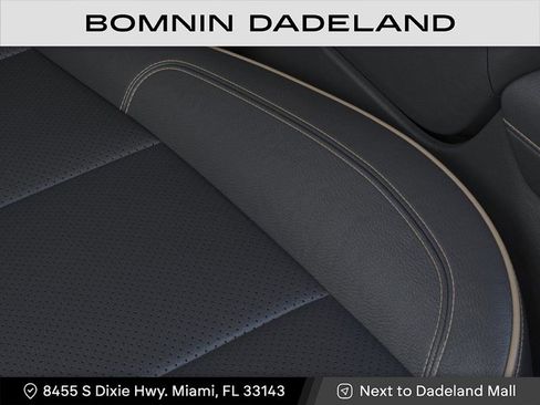 New 2026 Chevrolet Suburban Premier image 21