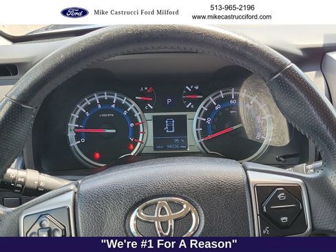 Used 2018 Toyota 4Runner SR5 AWD/4WD image 12