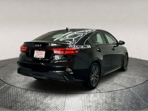 Used 2022 Kia Forte GT-Line w/ GT-Line Premium Package image 7