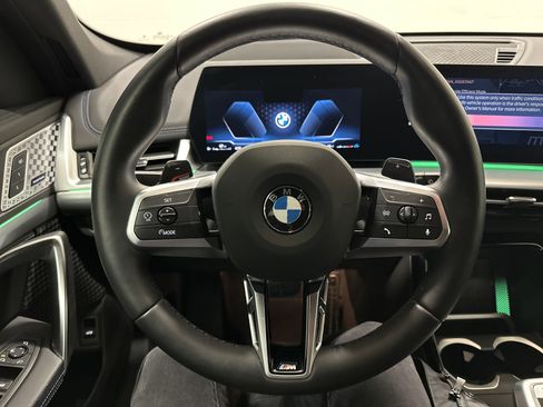 Used 2025 BMW X1 xDrive28i w/ Technology Package image 18