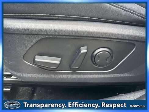 Used 2023 Kia Sportage EX image 18