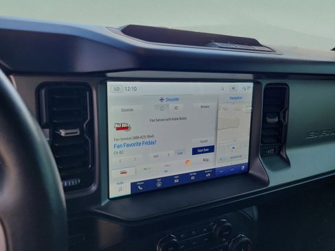 Certified 2022 Ford Bronco Outer Banks image 13