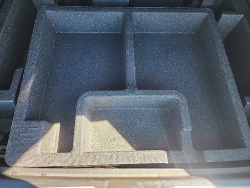 Used 2018 Buick Envision Essence FWD image 29
