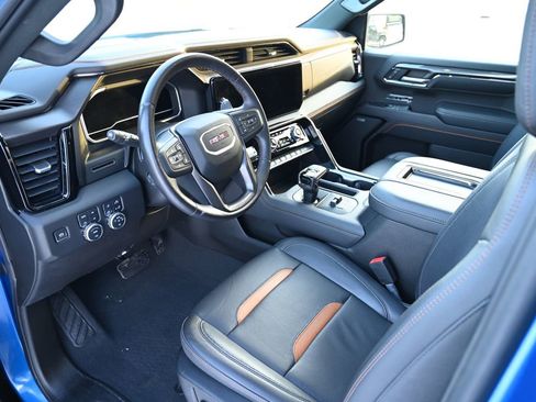 Used 2022 GMC Sierra 1500 AT4 w/ AT4 Premium Package image 18