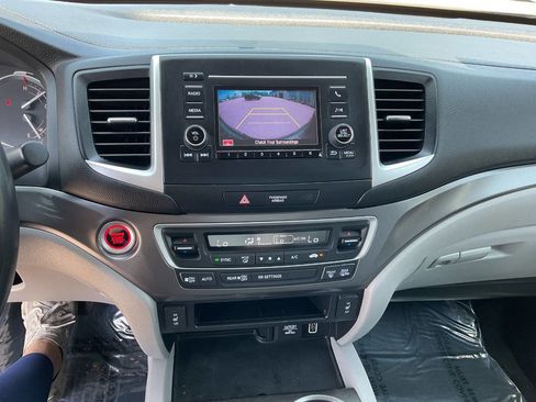 Used 2019 Honda Ridgeline RTL image 21