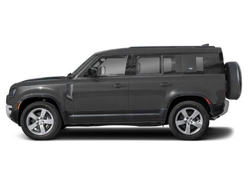 Used 2024 Land Rover Defender 110 S image 3