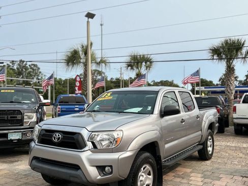 Used 2015 Toyota Tacoma PreRunner image 7