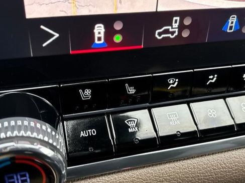 Used 2026 GMC Canyon Denali image 19