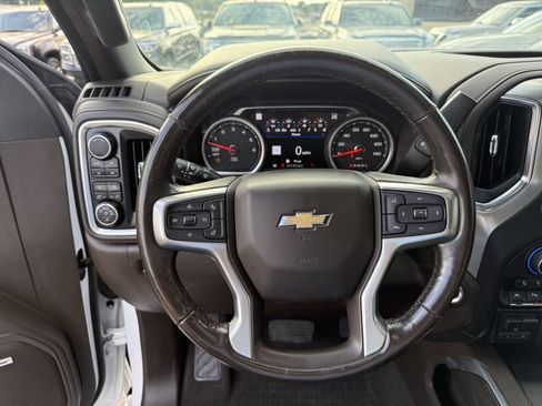 Used 2019 Chevrolet Silverado 1500 LTZ w/ LTZ Premium Package image 17