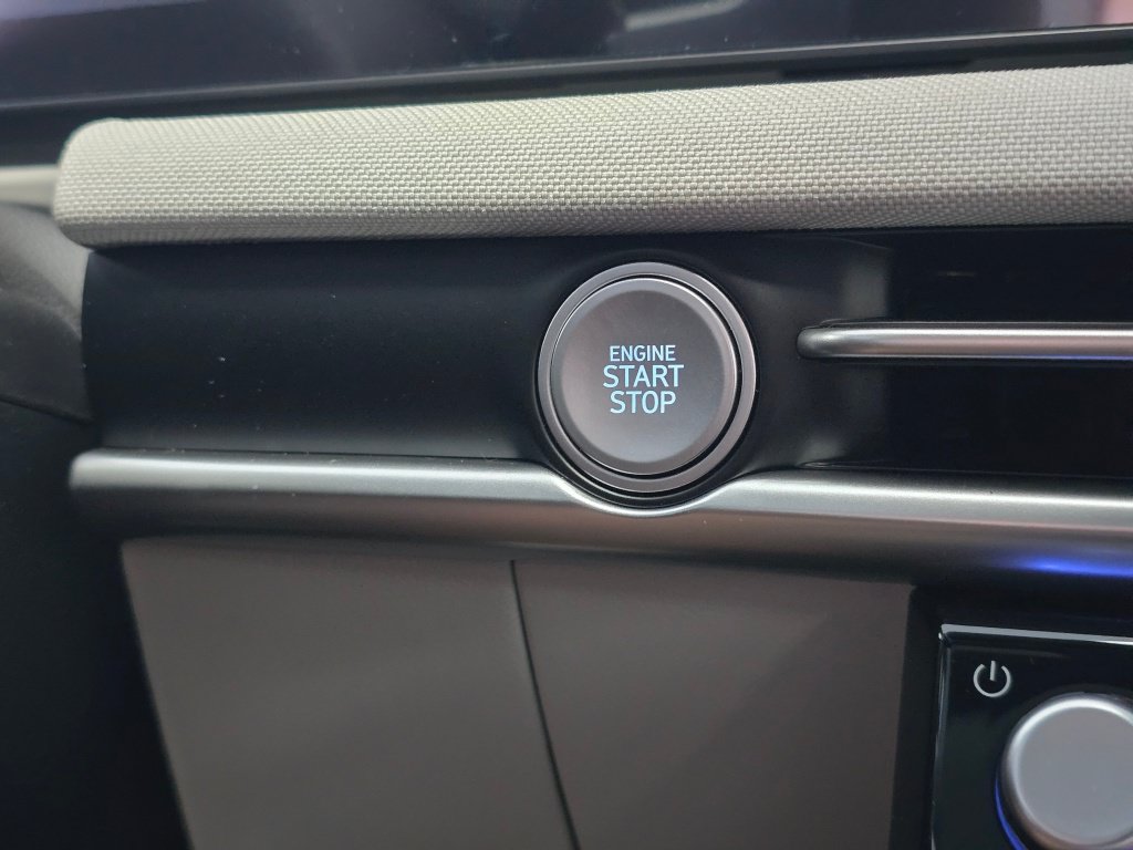 New 2026 Hyundai Tucson Limited AWD/4WD image 29