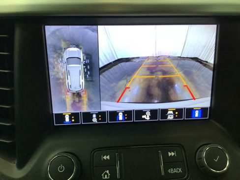 Used 2023 GMC Acadia SLT w/ Technology Package AWD/4WD image 20